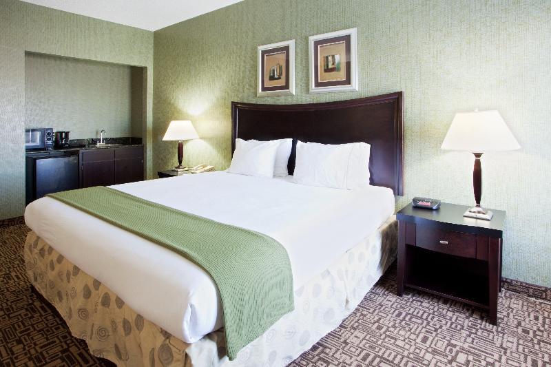 Best Western Plus Harrisonburg Buitenkant foto