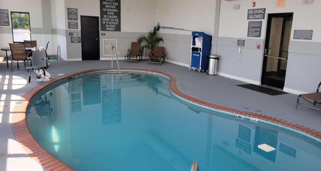 Best Western Plus Harrisonburg Buitenkant foto