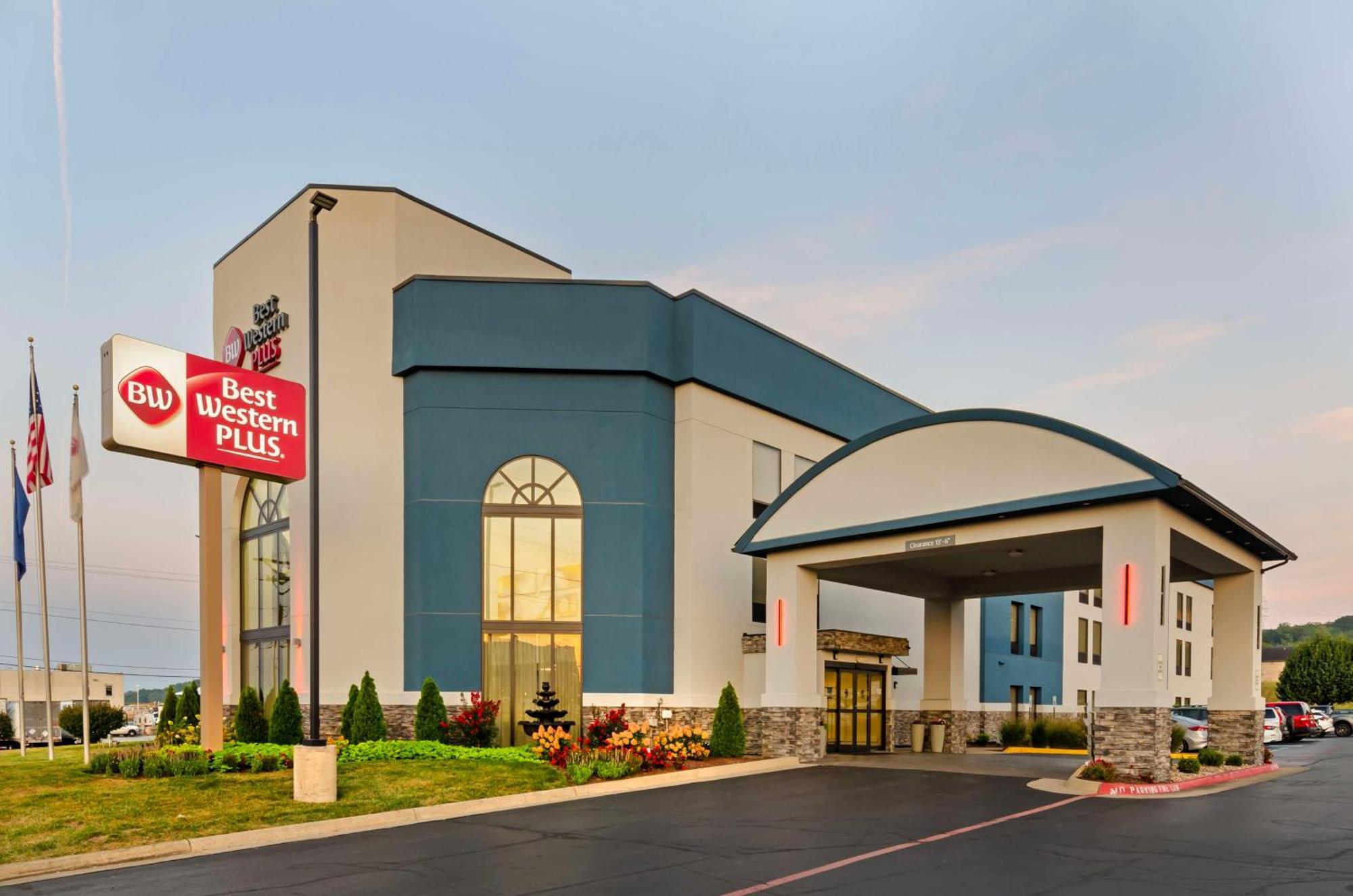 Best Western Plus Harrisonburg Buitenkant foto
