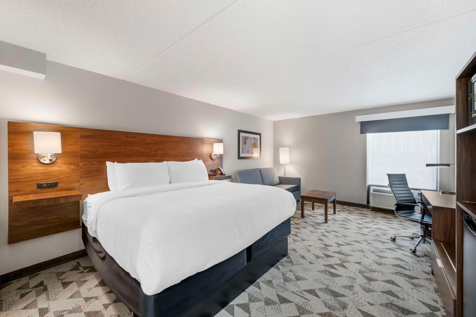 Best Western Plus Harrisonburg Buitenkant foto