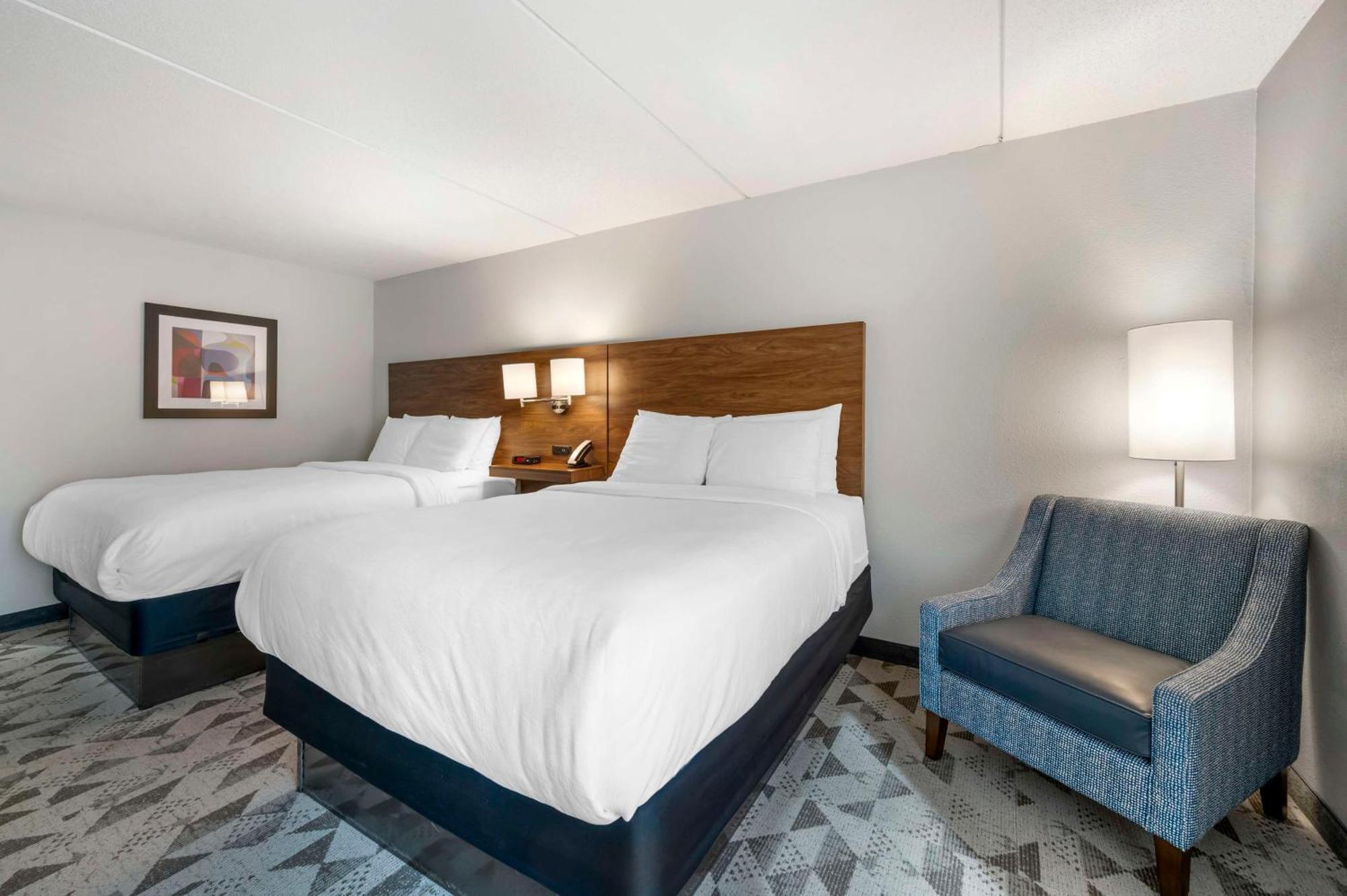 Best Western Plus Harrisonburg Buitenkant foto